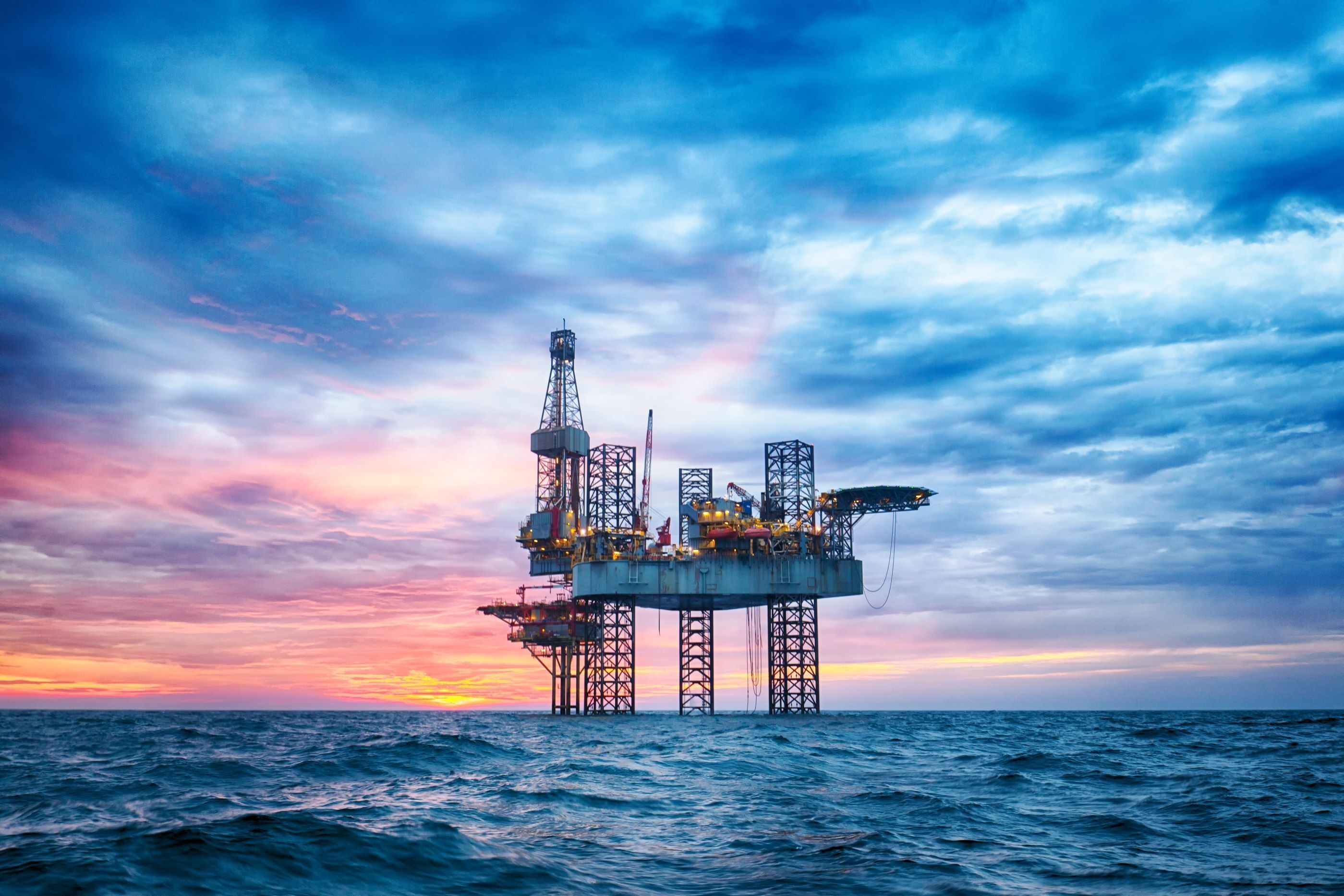 Image of a jack-up rig offshore