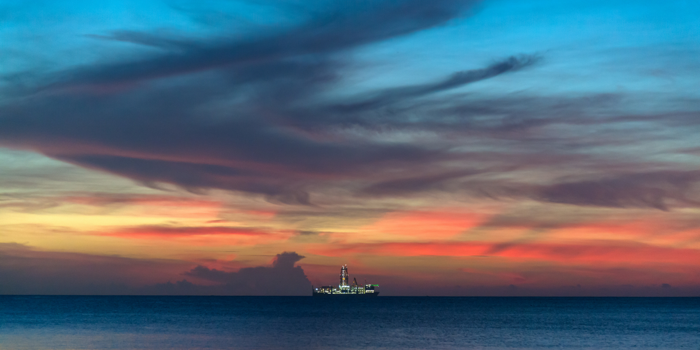 Drillship - illuminated